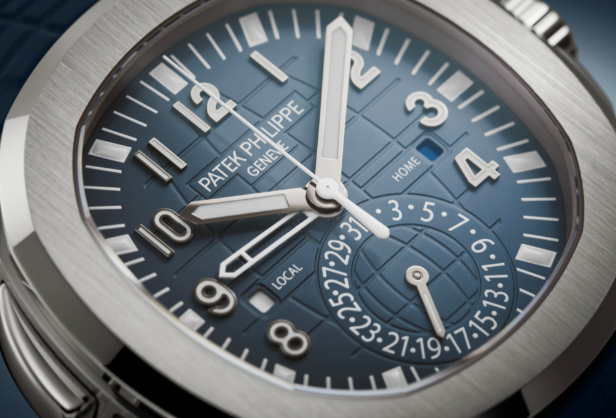 2024 The Denim Blue Patek Philippe Aquanaut Travel Time 5164G